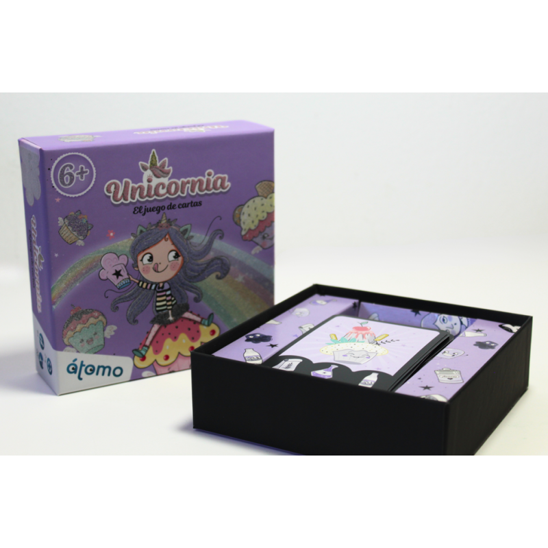 UNICORNIA. JUEGO DE CARTAS